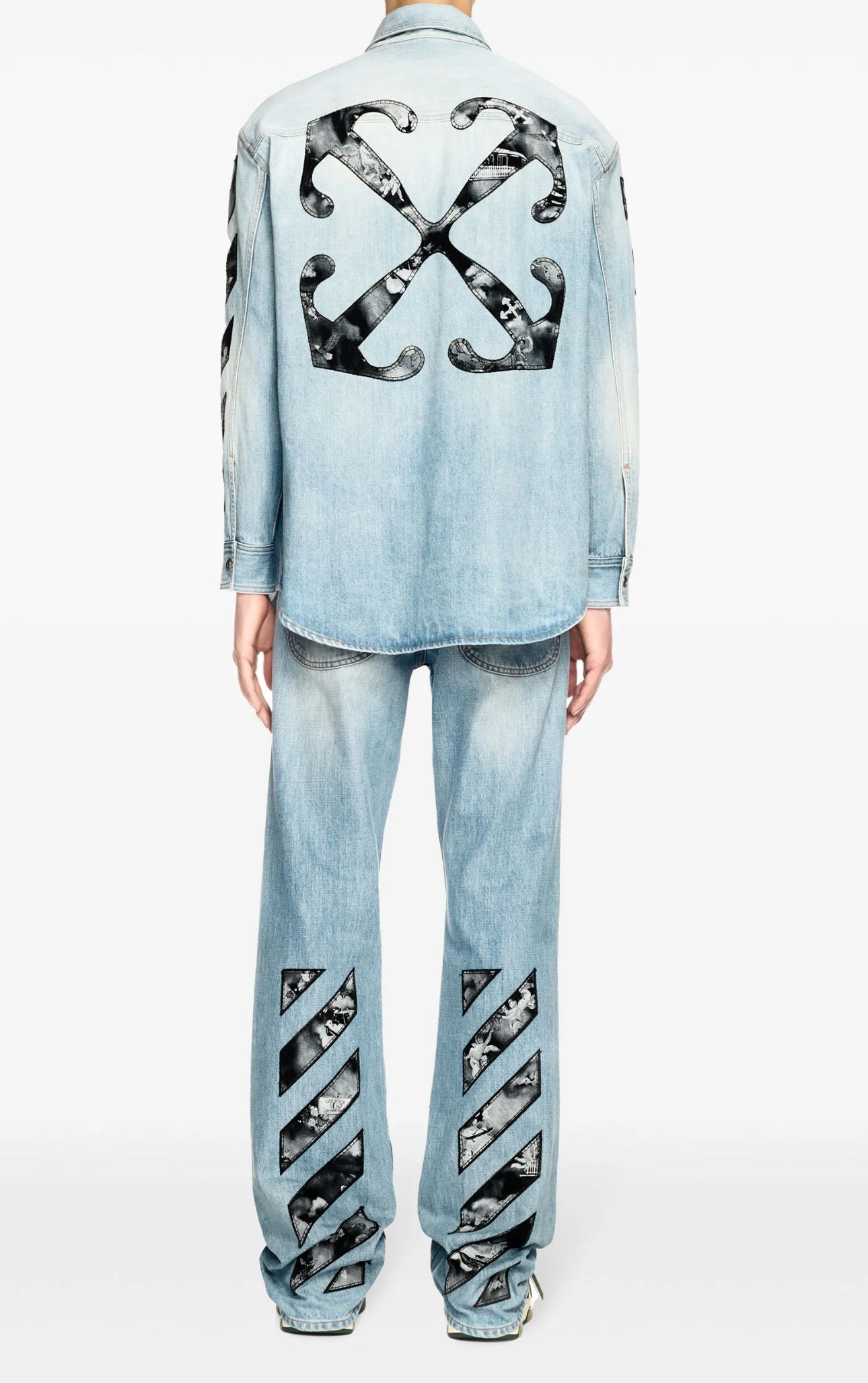 OFF WHITE