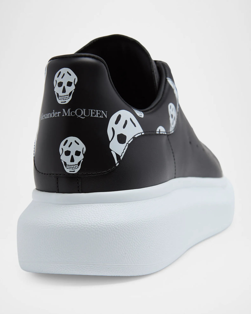 ALEXANDER MCQUEEN skull detail